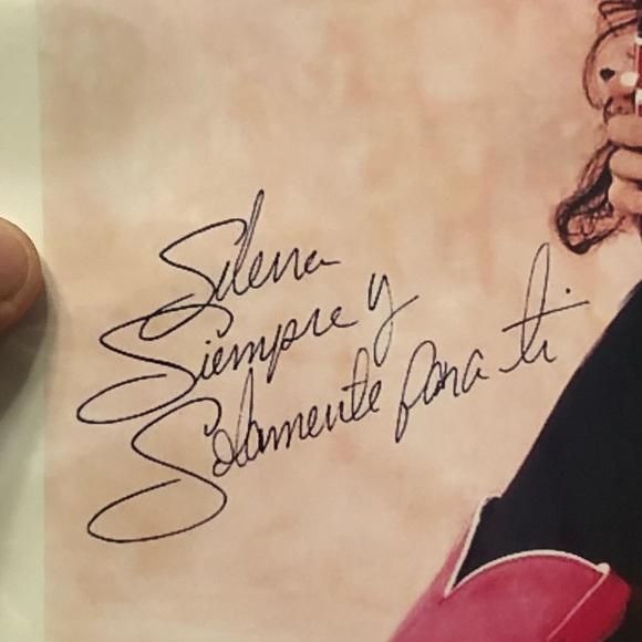 Selena coke ad signed (Rp) - Picture 2 of 3